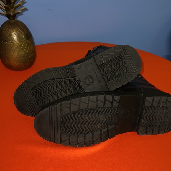 Hunter’s bay Men’s Black Boots size 10 Very shiny like new - Picture 4 of 4